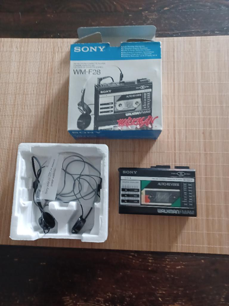 Walkman, Muziek en Instrumenten, Midi-apparatuur, Gebruikt, Ophalen of Verzenden