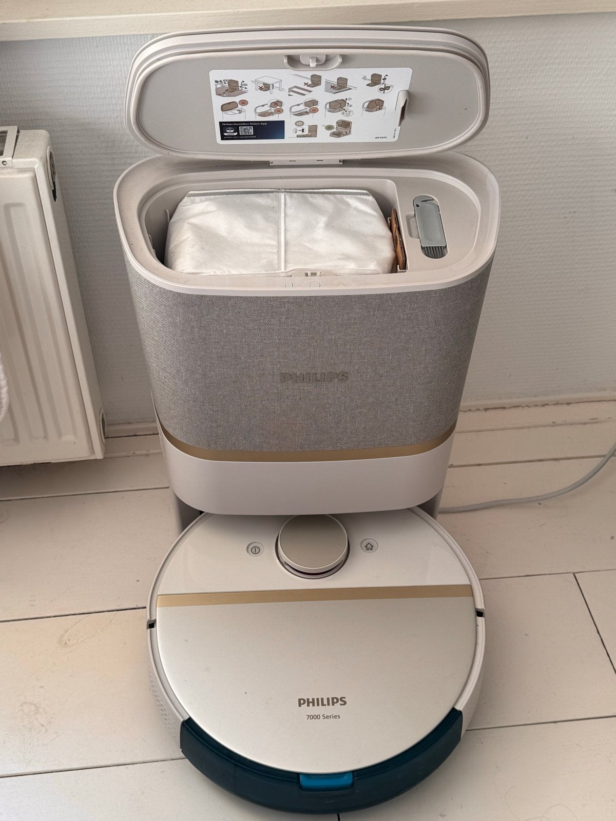Philips Homerun 7000 serie robotstofzuiger met dweilfunctie, Gebruikt, Philips, Dweilfunctie, Ophalen of Verzenden