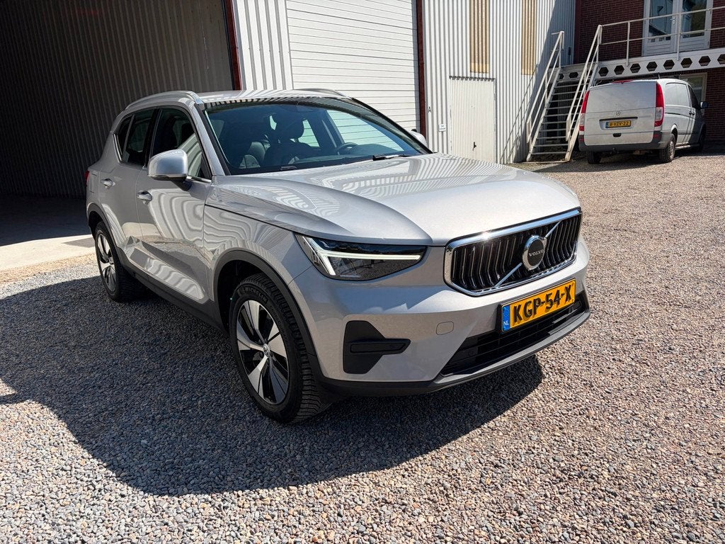 Volvo XC40 1.5 T4 Plug-in hybrid Trek H. Leer faceL., Gebruikt, Zwart, 129 pk, Leder