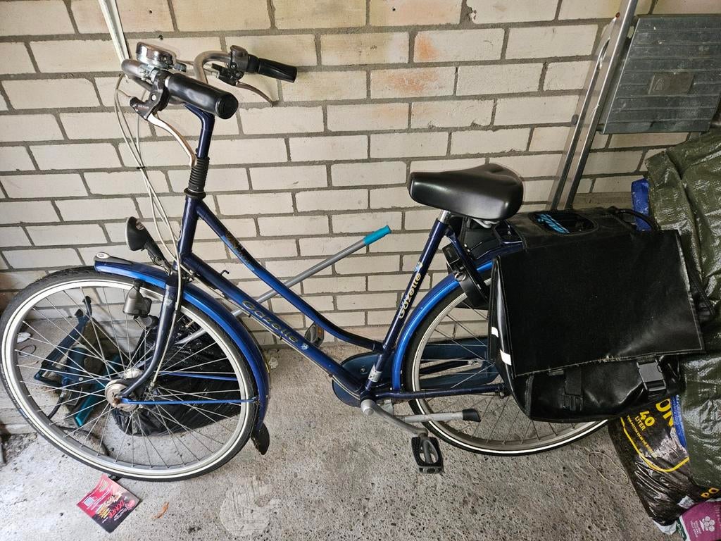 Blauwe gazelle damesfiets frame 54, Fietsen en Brommers, Fietsen | Dames | Damesfietsen, Versnellingen, Ophalen of Verzenden, Gazelle