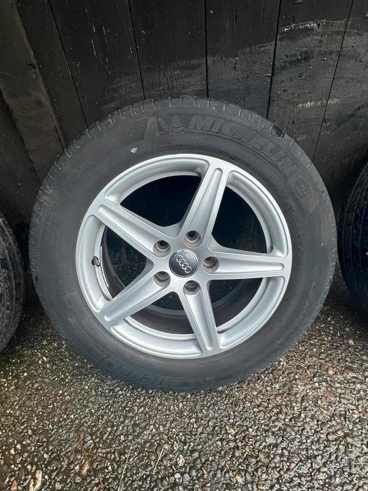 Originele Audi a4 avant a3 b9 w8 velgen 5x112 16? Michelin, Auto-onderdelen, Banden en Velgen, Niet ingevuld, Gebruikt, 16 inch