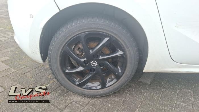 Velg + Band van een Opel Corsa, Gebruikt, -, -, Ophalen of Verzenden