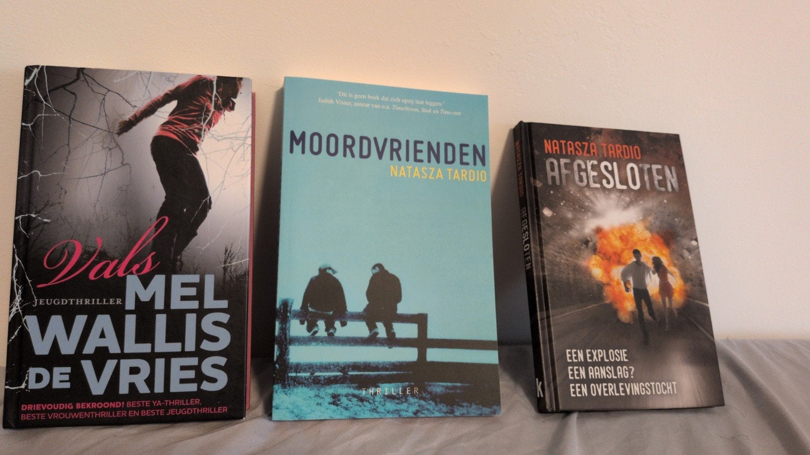 3 Jeugdthrillers, Ophalen of Verzenden, Zo goed als nieuw, Mel Wallis de Vries, Natasza Tardio, Nederland