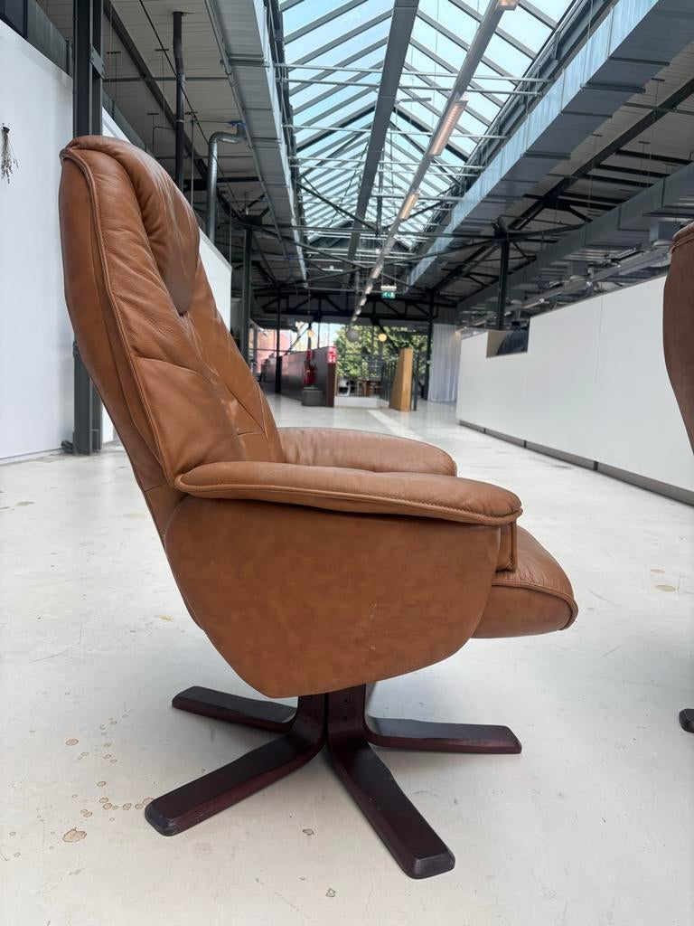 Twee Hjort Knudsen fauteuils Deens Design, Ophalen, Gebruikt, Leer, 75 tot 100 cm