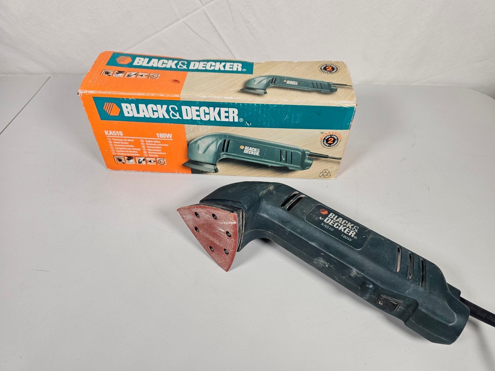 Black & Decker KA510 Elektrische Schuurmachine – B-Grade, Gebruikt, Ophalen of Verzenden, Nvt, Vlakschuurmachine