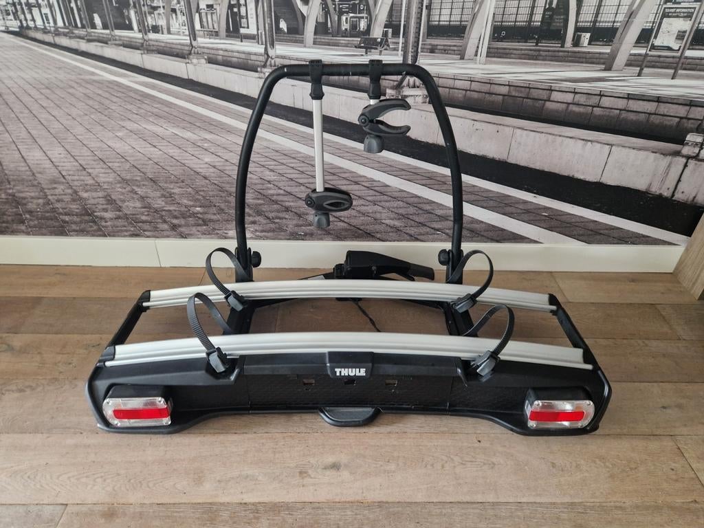 Thule VeloSpace Kantelbare Fietsendrager voor 2  E-Bikes, Auto diversen, Fietsendragers, Ophalen, Elektrische fiets, Zo goed als nieuw