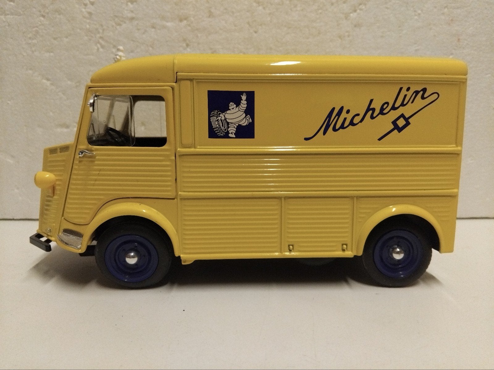 Citroen HY 1963 Michelin Service Bibendum Solido 1:21 KRD, Hobby en Vrije tijd, Ophalen of Verzenden, Zo goed als nieuw, Auto