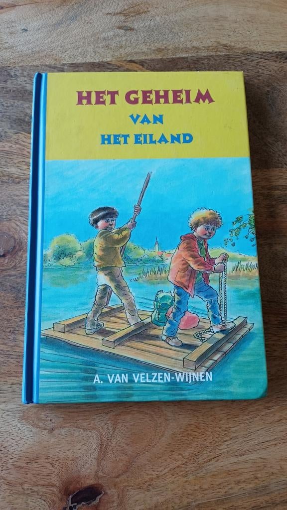 Het Geheim van het Eiland - A. van Velzen-Wijnen, Ophalen of Verzenden, Zo goed als nieuw, A. van Velzen-Wijnen, Fictie algemeen