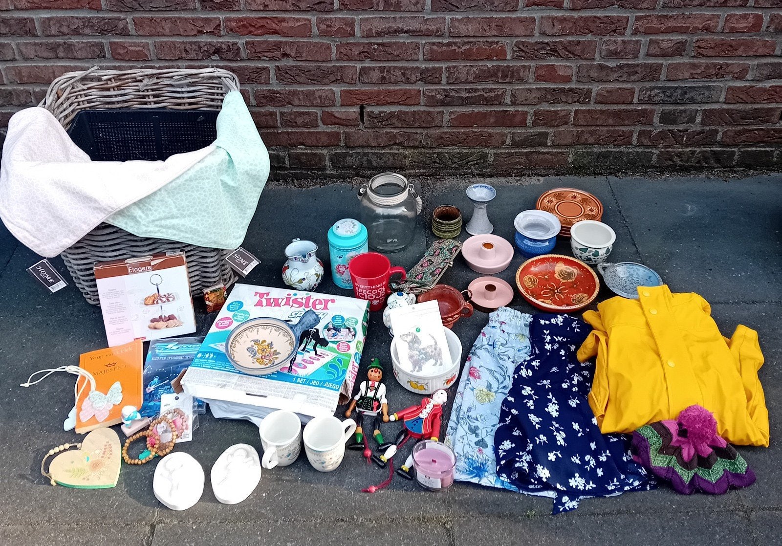 Rommelmarktspullen, Diversen, Ophalen
