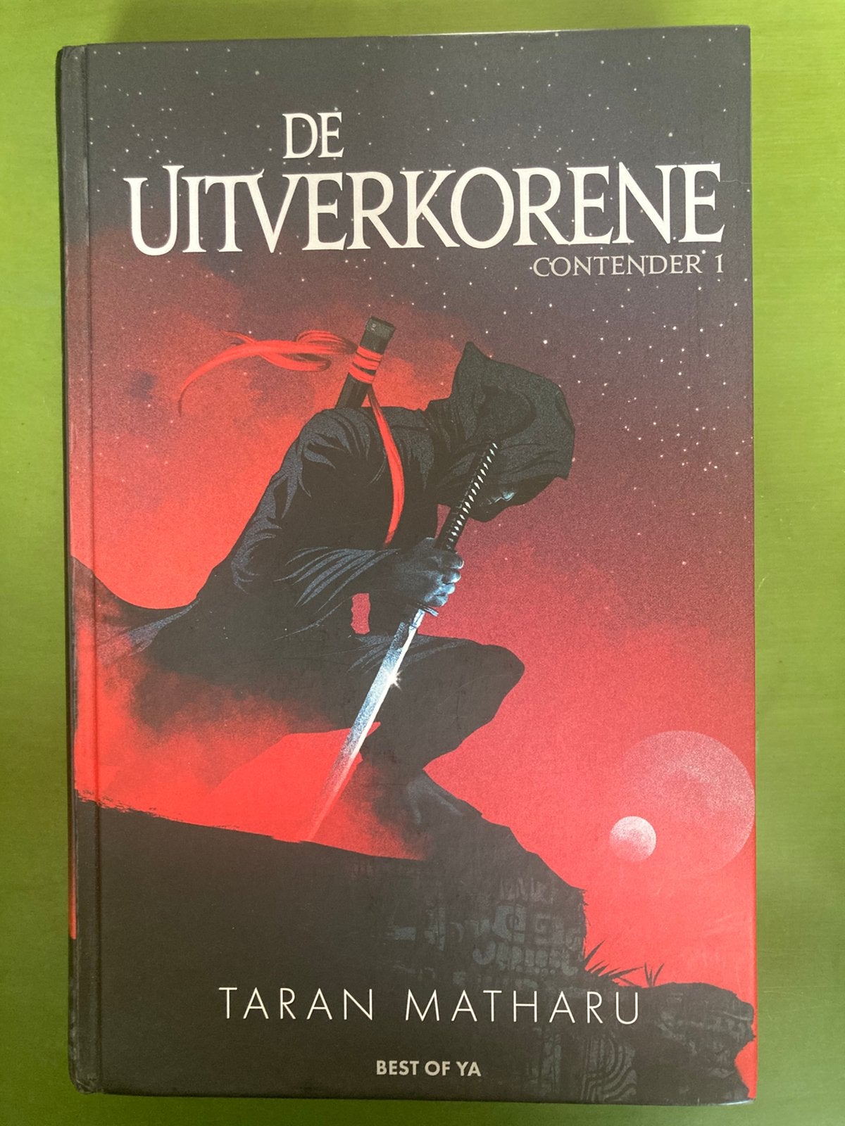 Boek: De Uitverkorene, Ophalen, Zo goed als nieuw