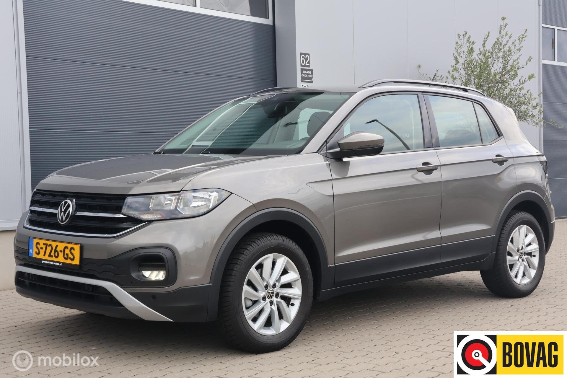Volkswagen T-Cross 1.0 TSI | Carplay I DAB, Auto's, Voorwielaandrijving, Gebruikt, 95 pk, Met garantie (alle)