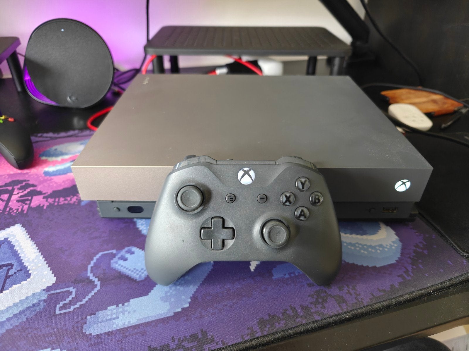 Xbox One X 1TB - BF5 Gold Rush Edition, Ophalen, Gebruikt