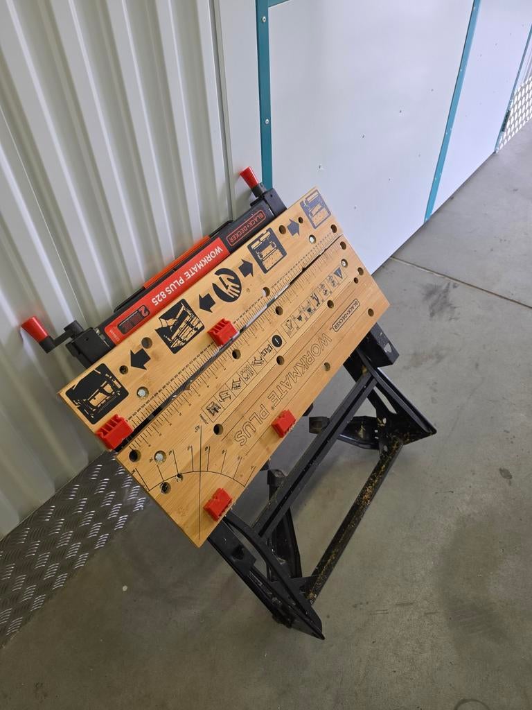 Workmate plus 825 Black en Decker zeer netjes, Doe-het-zelf en Verbouw, Werkbanken, Ophalen, Zo goed als nieuw