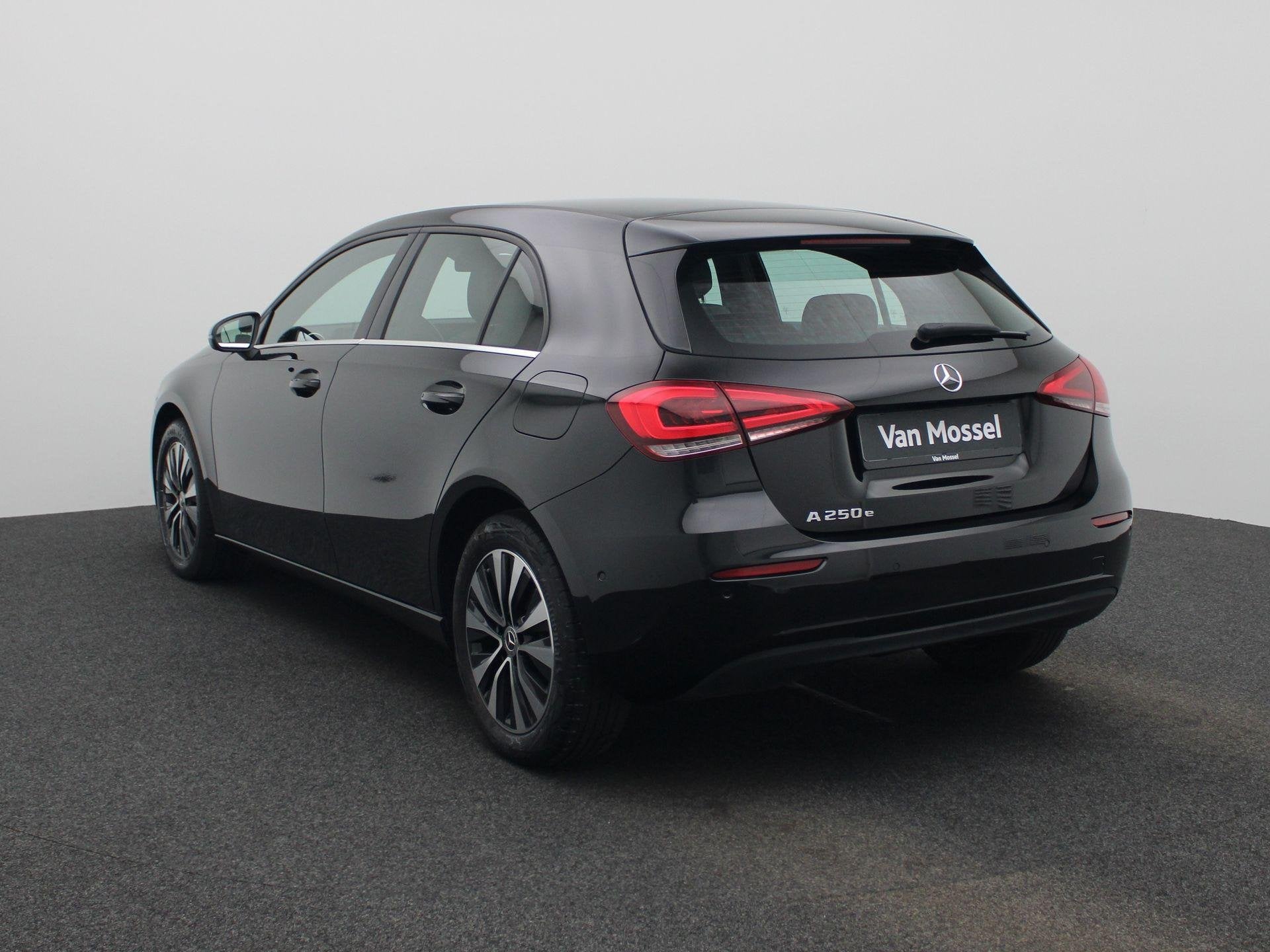 Mercedes-Benz A-Klasse A 250 e Business Solution | ACHTERTUI, 12 maanden, Stof, Gebruikt, Zwart