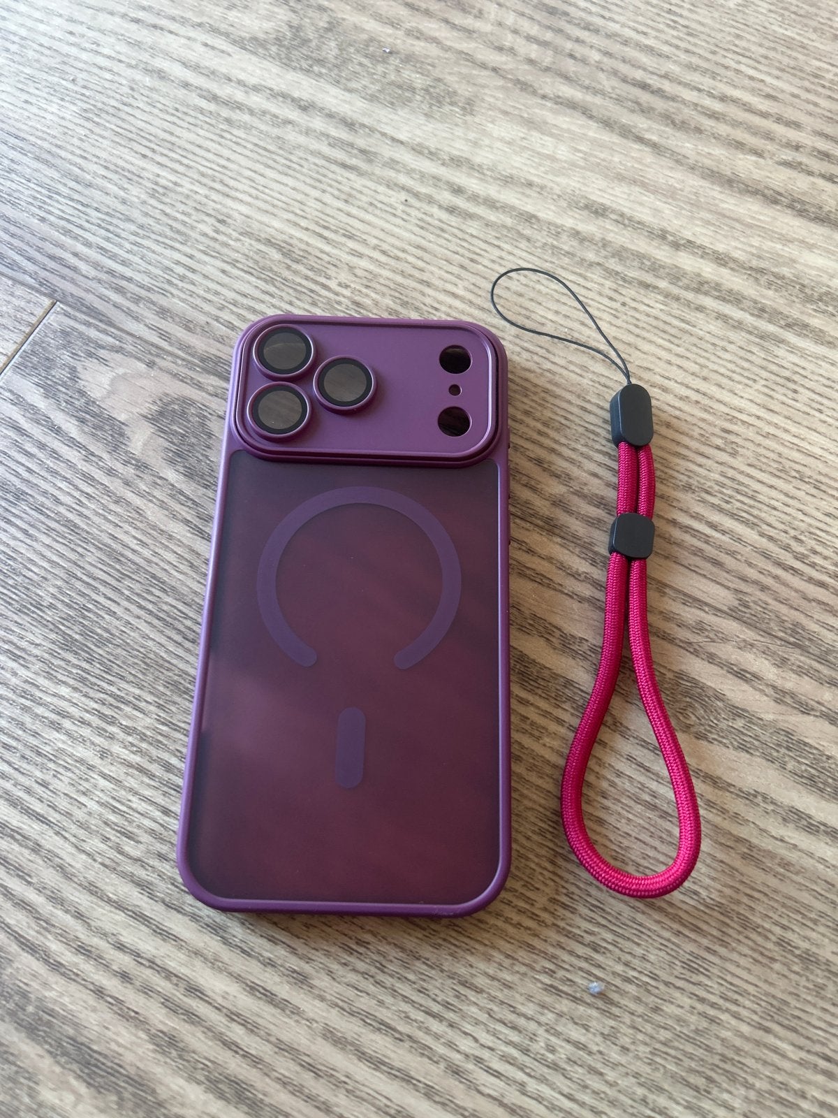 Ongebruikt iPhone 17 Pro Max / 18 Pro Max hoesje, Telecommunicatie, IPhone 17, Paars, MagSafe, Nieuw