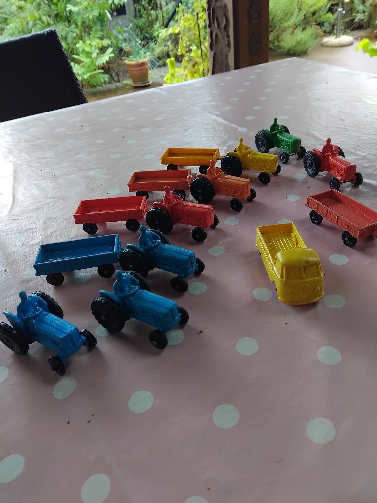 Tomte traktors, Ophalen of Verzenden, Zo goed als nieuw