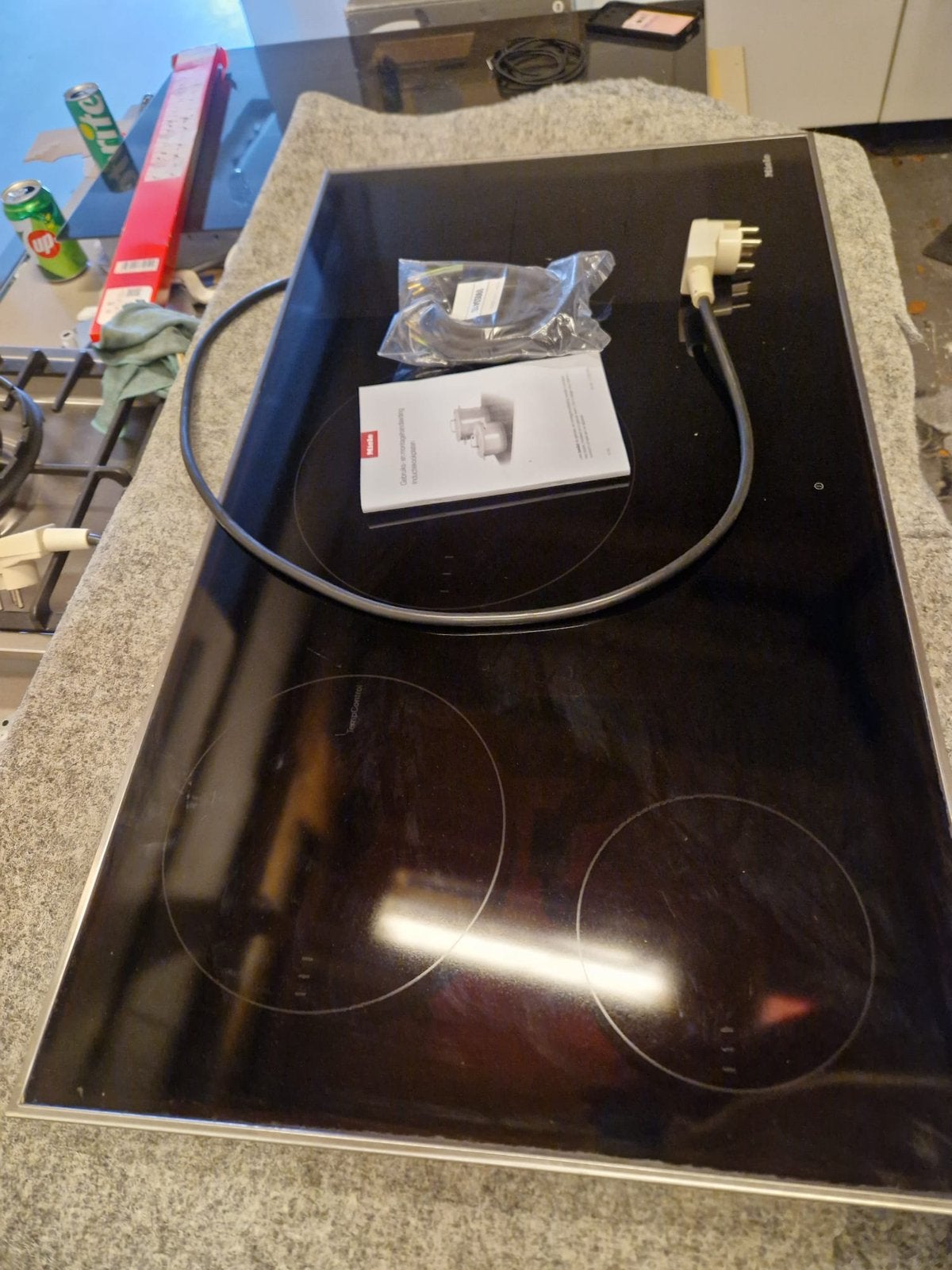 Miele inductie kookplaat KM7699FR, Witgoed en Apparatuur, Ophalen, Gebruikt, Inbouw, Inductie