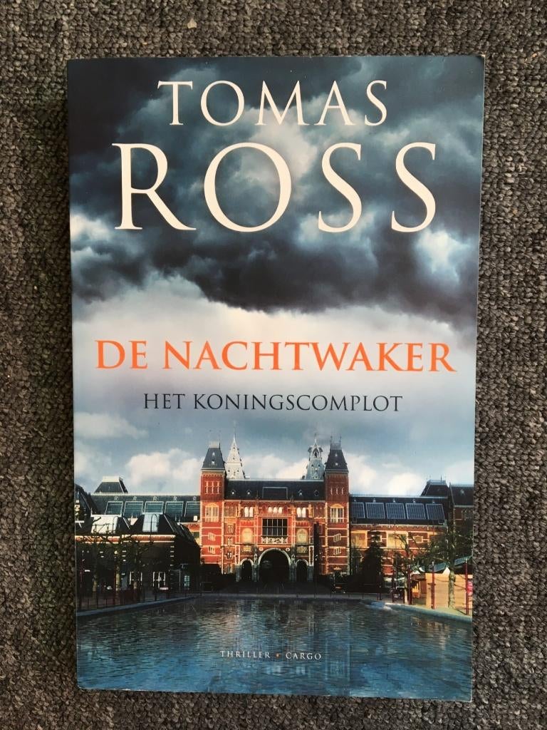 De nachtwaker. Het Koningscomplot ; door Tomas Ross, Boeken, Ophalen of Verzenden, Zo goed als nieuw, Nederland, Tomas Ross