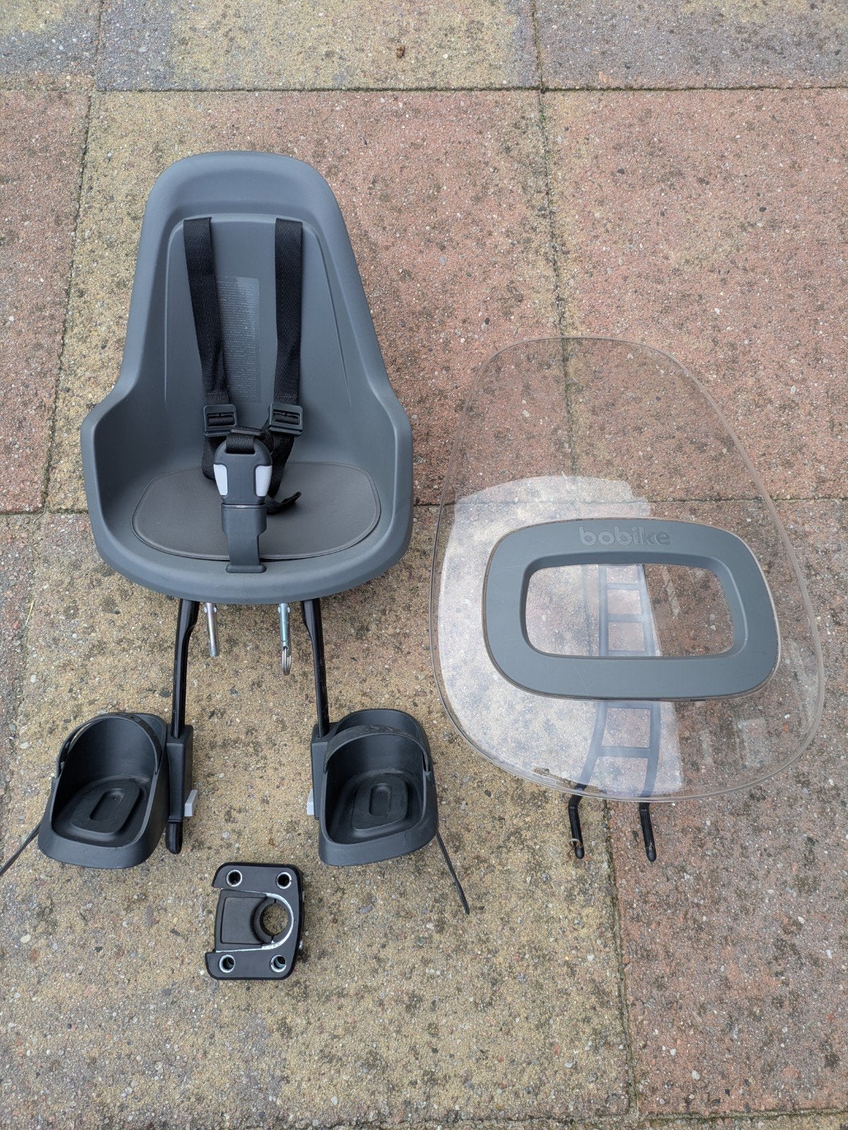 Bobike GO Mini fietsstoeltje (voorzitje) met windscherm, Ophalen, Bobike, Gebruikt, Voetsteuntjes