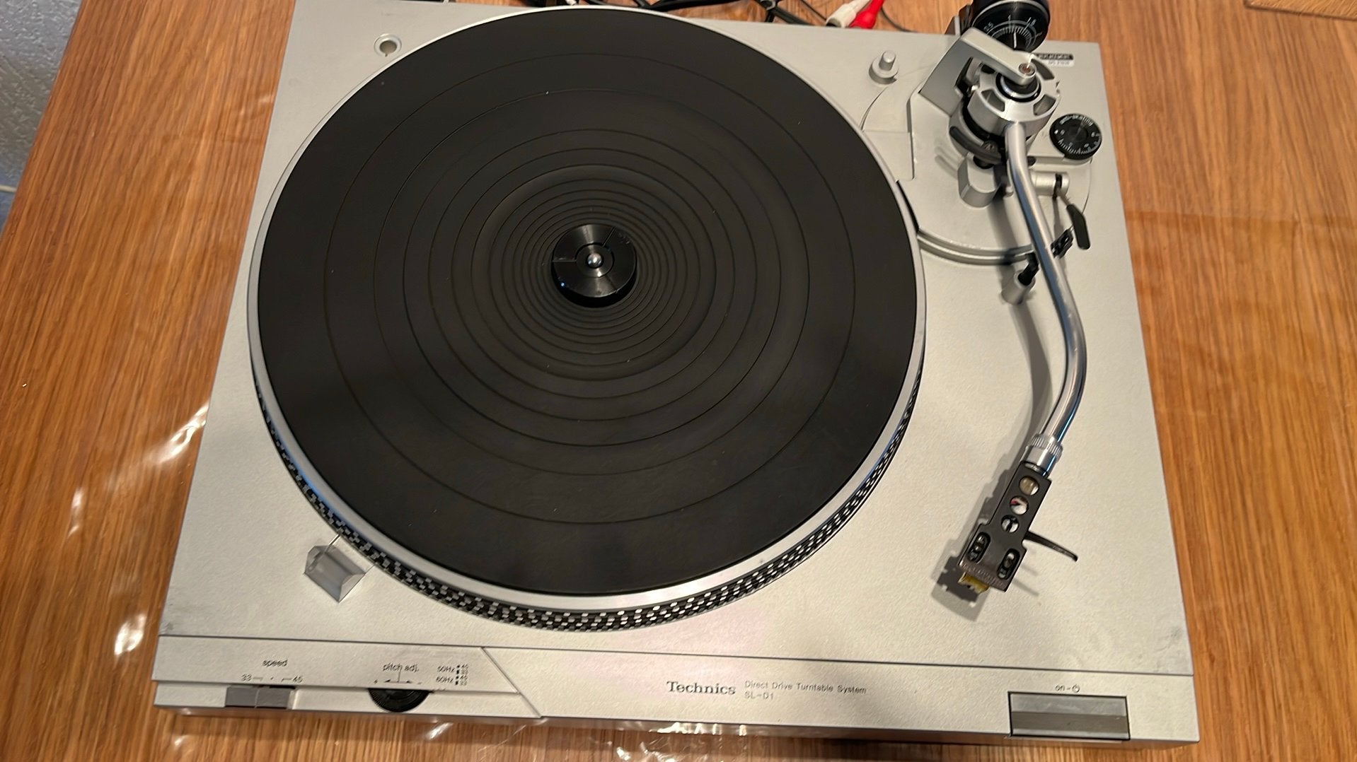 Technics SL-D1 Direct Drive Platenspeler met Stanton 505, Gebruikt, Pitch-regelaar, Ophalen of Verzenden, Platenspeler