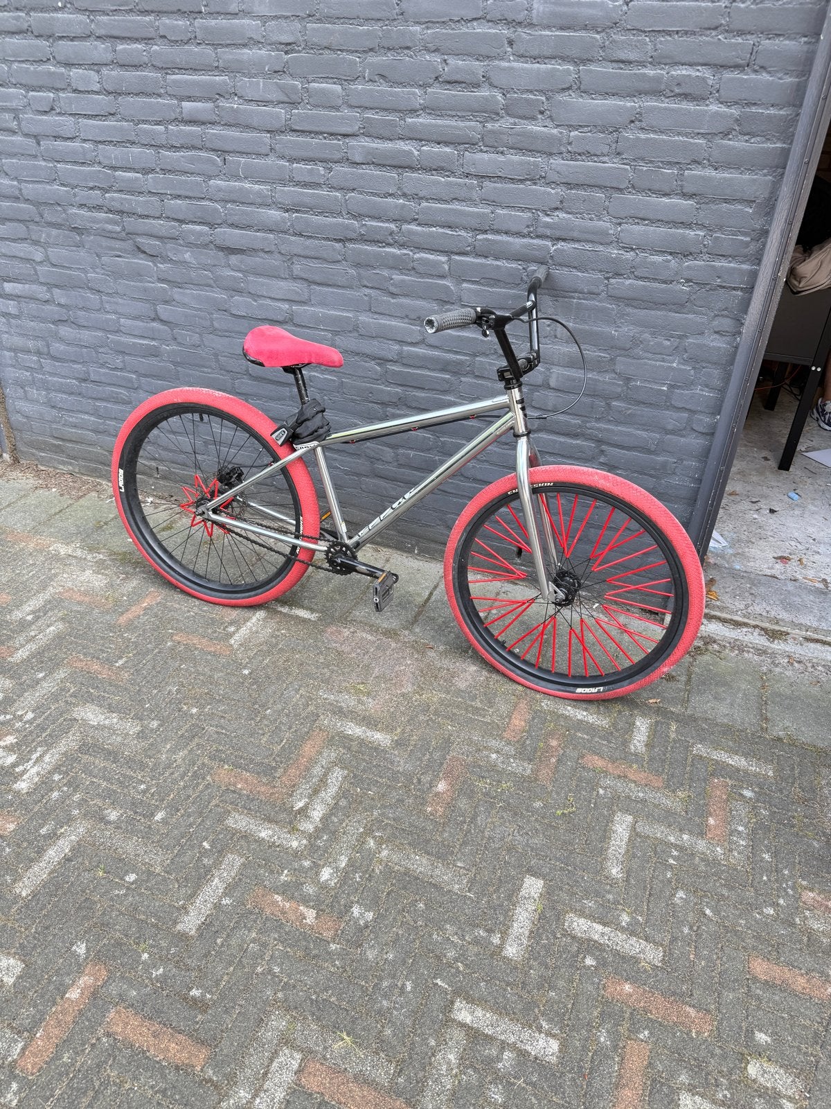 Bomma Wheelie Bike - Zilver met Rood Check beschrijving, Ophalen, 24 inch of meer, Gebruikt, Staal