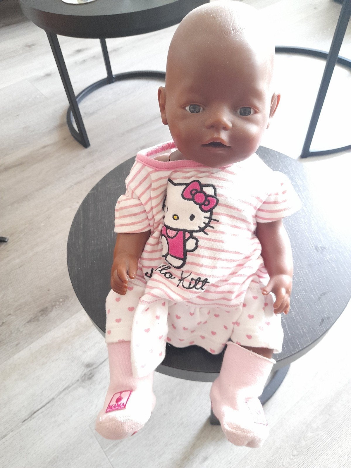 Baby Born pop met Hello Kitty kleding, Ophalen of Verzenden, Gebruikt, Babypop