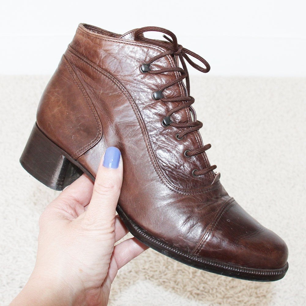 Prachtige Leren Ravelli Veterschoenen - 30 (Maat 39) € 35,-, Kleding | Dames, Bruin, Overige typen, Ophalen of Verzenden, Zo goed als nieuw