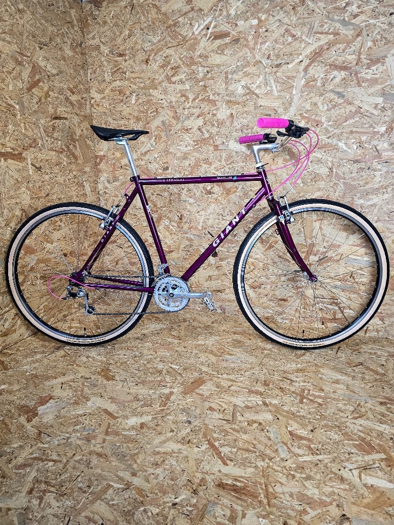 Giant Cabriolet steel commuter 90s vintage, Fietsen en Brommers, Velgrem, Studiopeloton.com, Versnellingen, Giant
