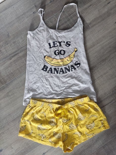 Primark dames shortama ‘’Banana’’, Kleding | Dames, Pyjama's, Primark, Ophalen of Verzenden, Zo goed als nieuw, Maat 34 (XS) of kleiner