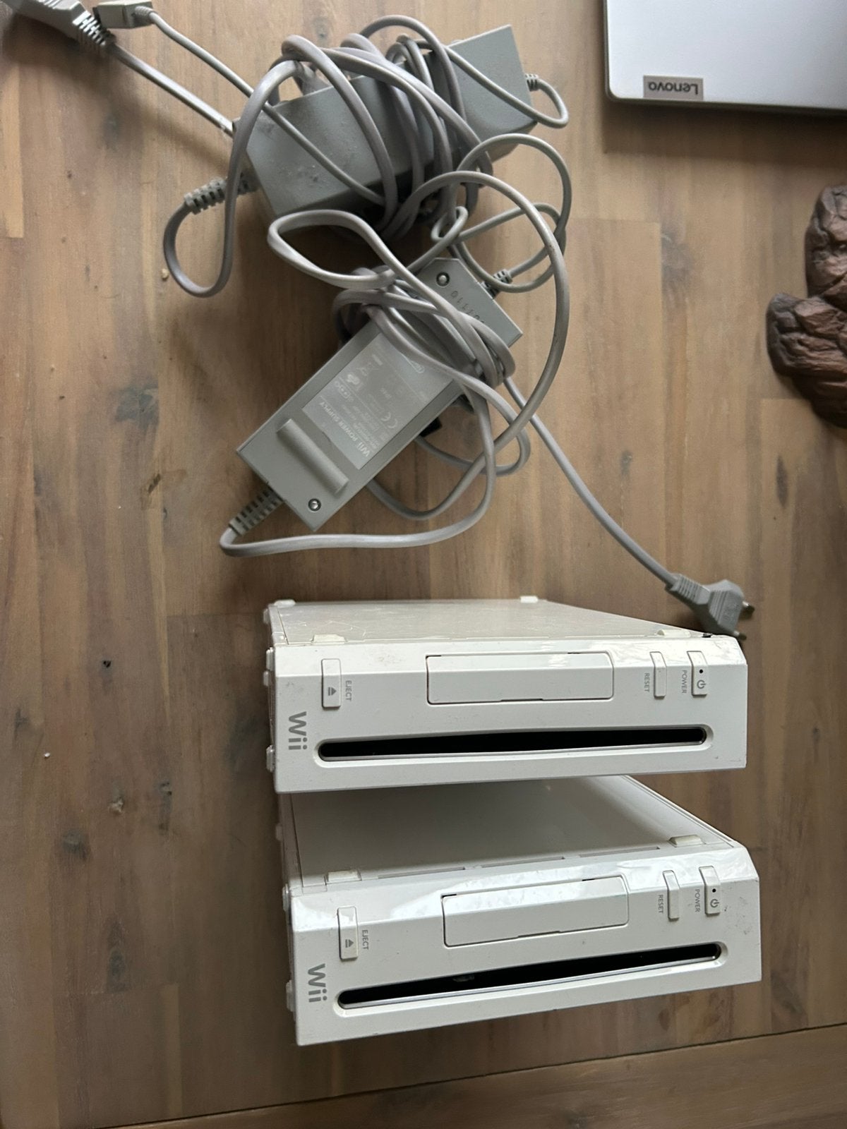 2 x nintendo wii’s te koop, Spelcomputers en Games, Ophalen of Verzenden, Gebruikt, Zonder controller