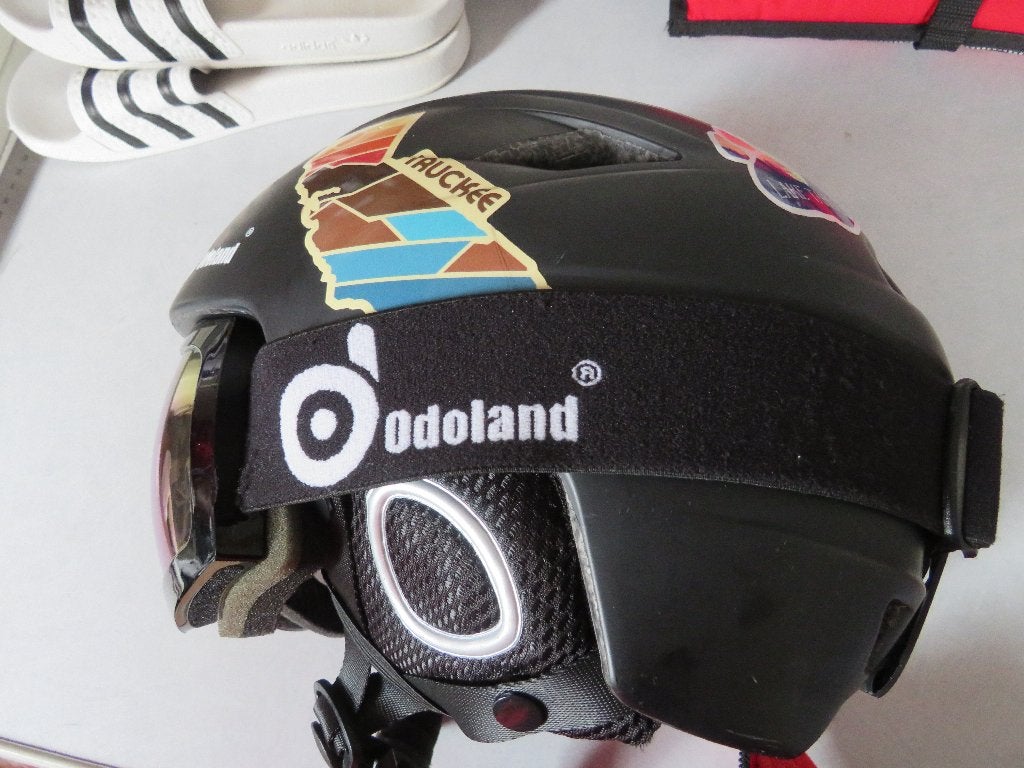 matzwarte odoland skihelm met oorkussens en met skibril mt M, Overige merken, Gebruikt, Overige typen, Ophalen of Verzenden