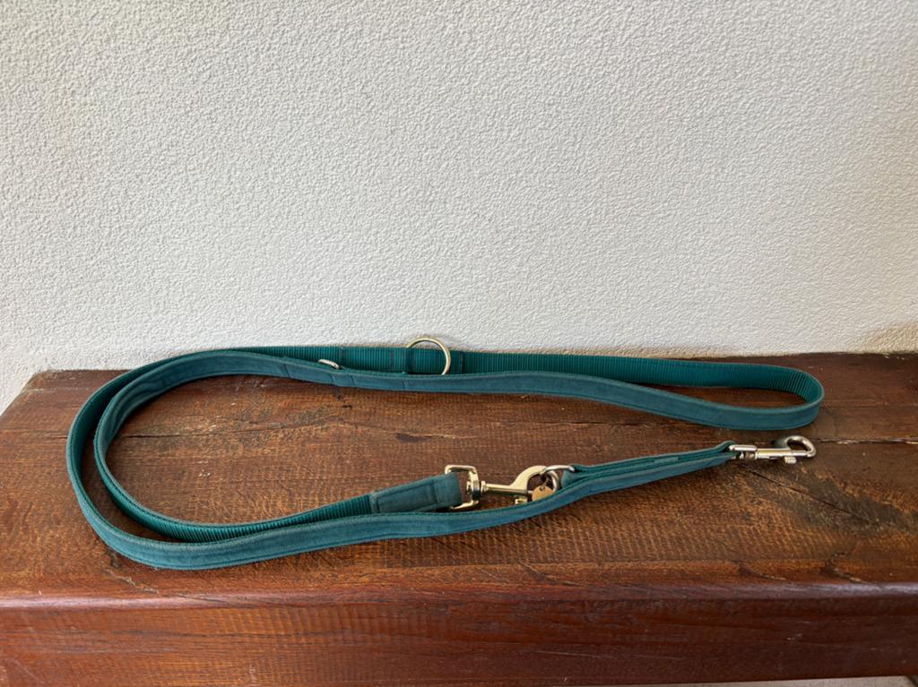 Kentucky hondenlijn velvet Emerald 200 cm maat L, Dieren en Toebehoren, Ophalen of Verzenden, Gebruikt, Hondenriem