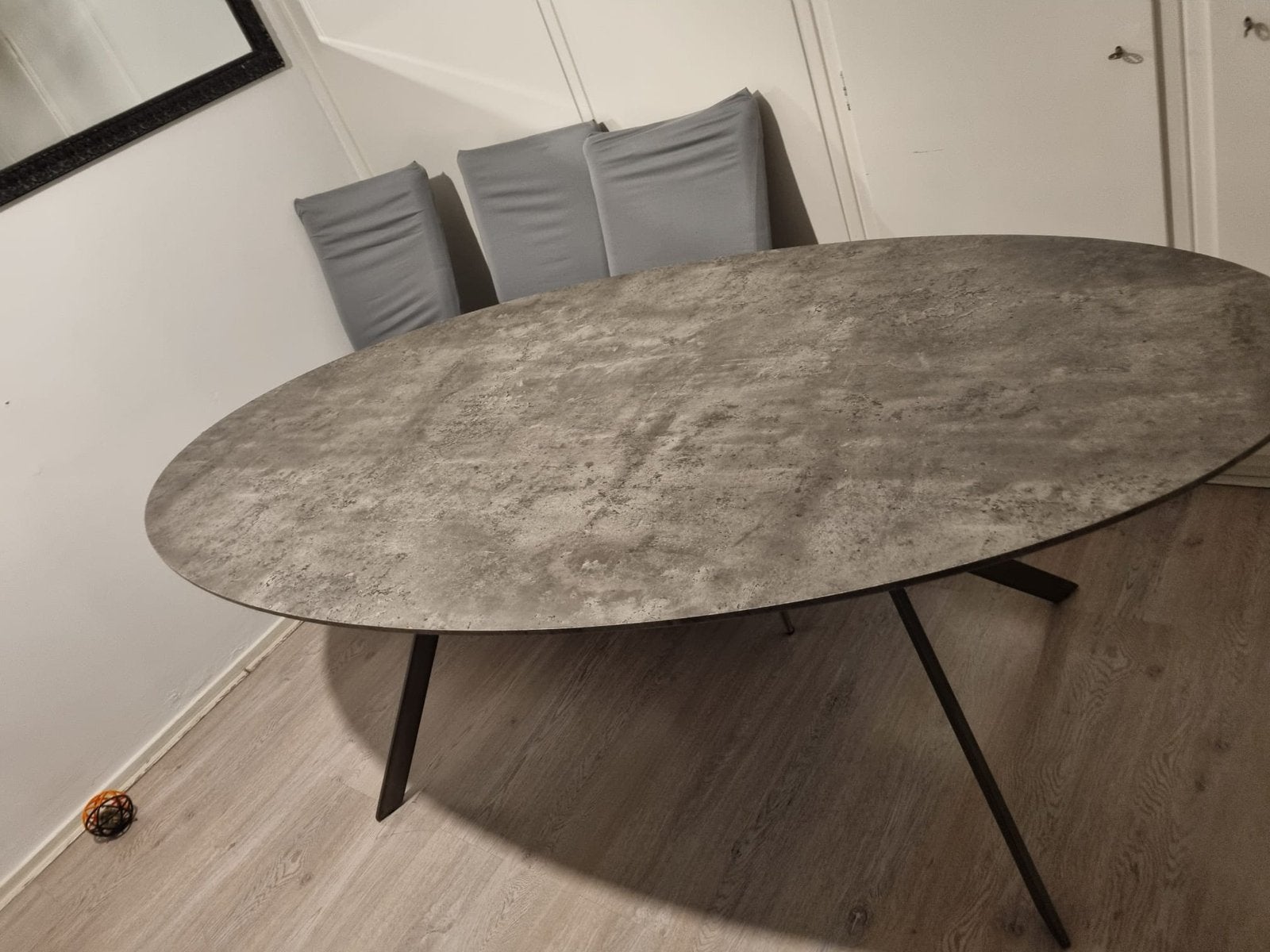 Ovale Eettafel betonlook, Ophalen, Gebruikt, Betonlook, 50 tot 100 cm