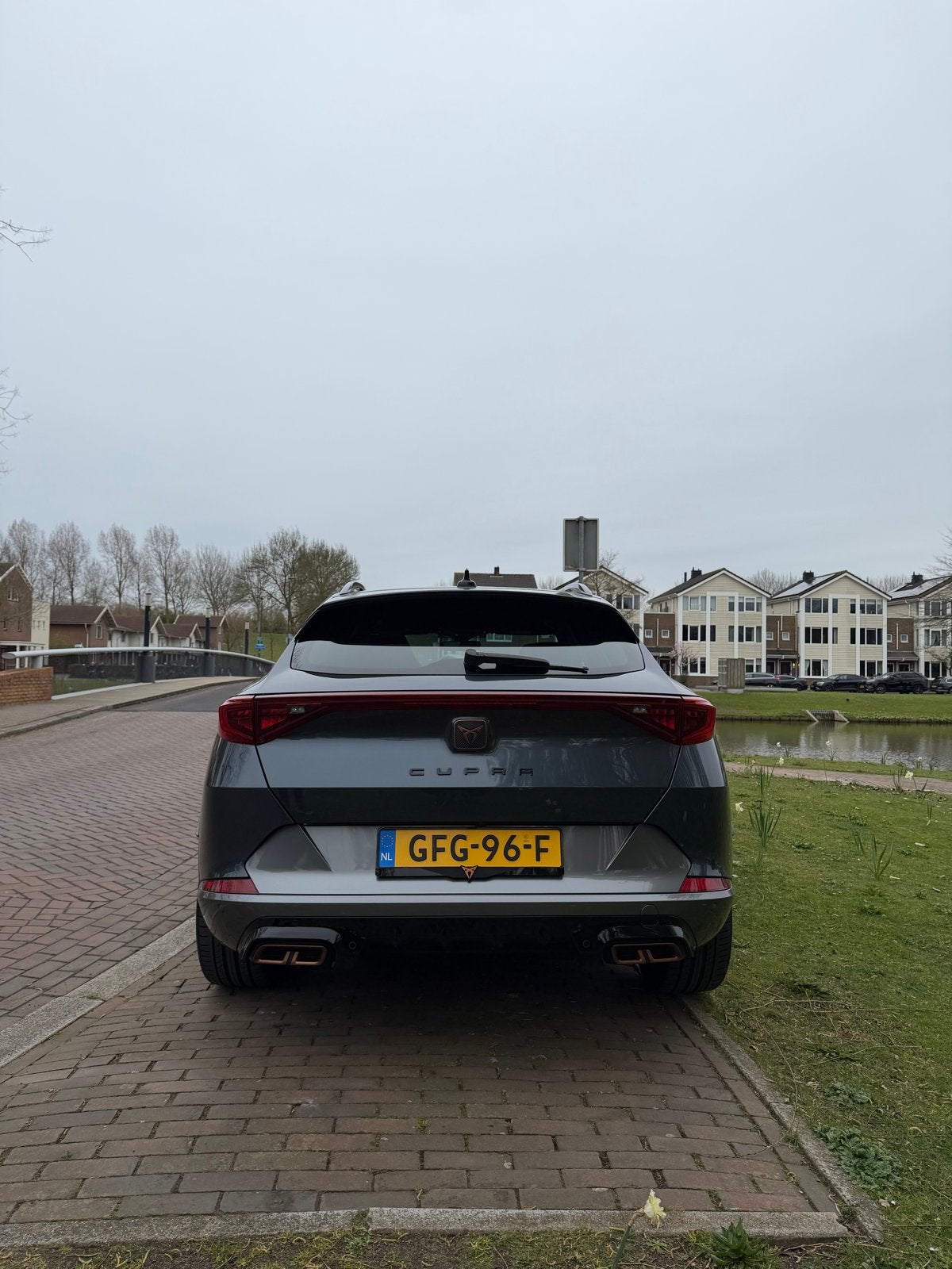 Cupra Formentor 1.4 E-hybrid 245pk Dsg-6 2021 Grijs, Auto's, Cupra, 4 cilinders, Formentor, 1395 cc, 1604 kg