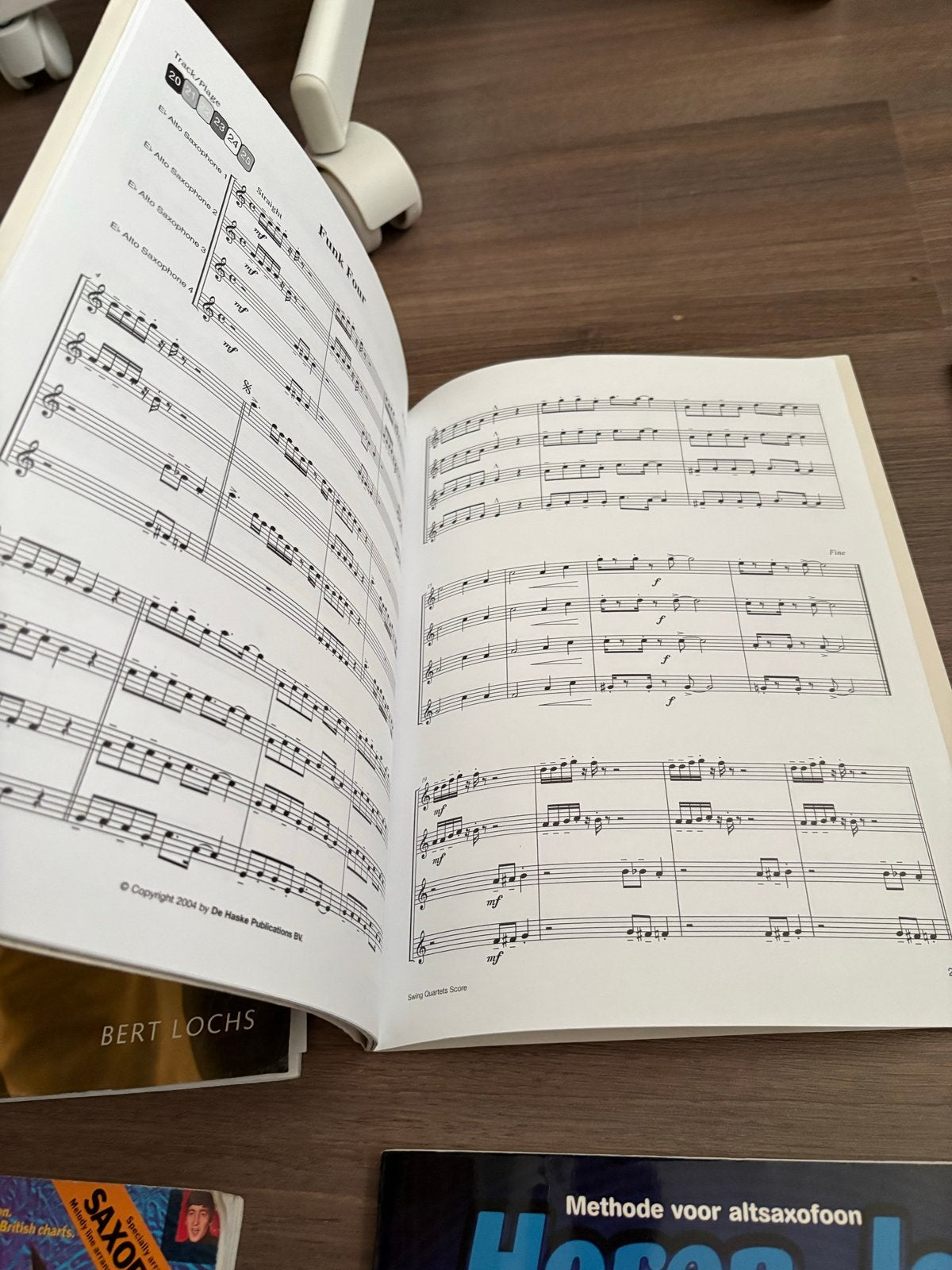Saxofoon Boeken: Jazz Quartets, Swing Quartets, Methode, Num, Muziek en Instrumenten, Bladmuziek, Gebruikt, Ophalen of Verzenden