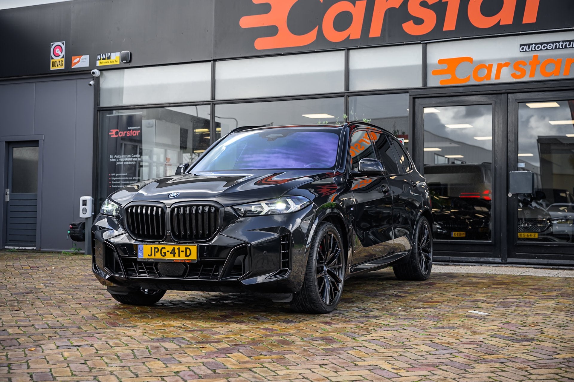 BMW X5 XDrive50e|PANO|MEMORY|LEDER, Gebruikt, 2395 kg, Zwart, Plug-in hybride