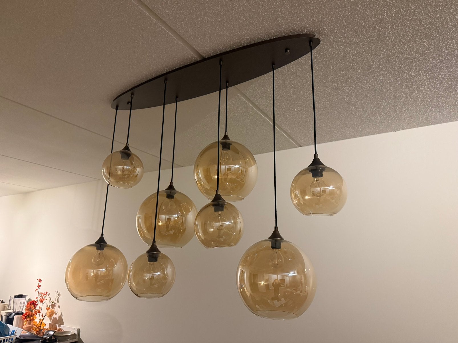 Hanglamp donkerbrons inclusief 7 reserve glazen bollen., Ophalen, Zo goed als nieuw