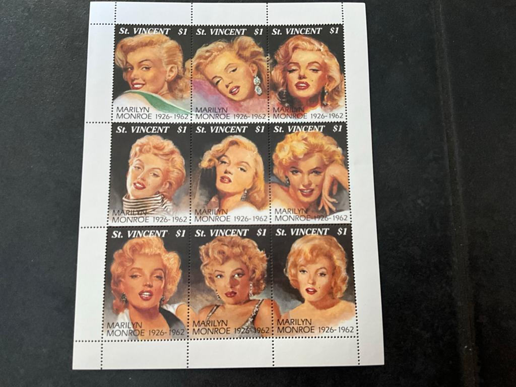 Marilyn Monroe Postzegelvel St. Vincent 1926-1962 met COA, Postzegels en Munten, Ophalen of Verzenden, Postfris