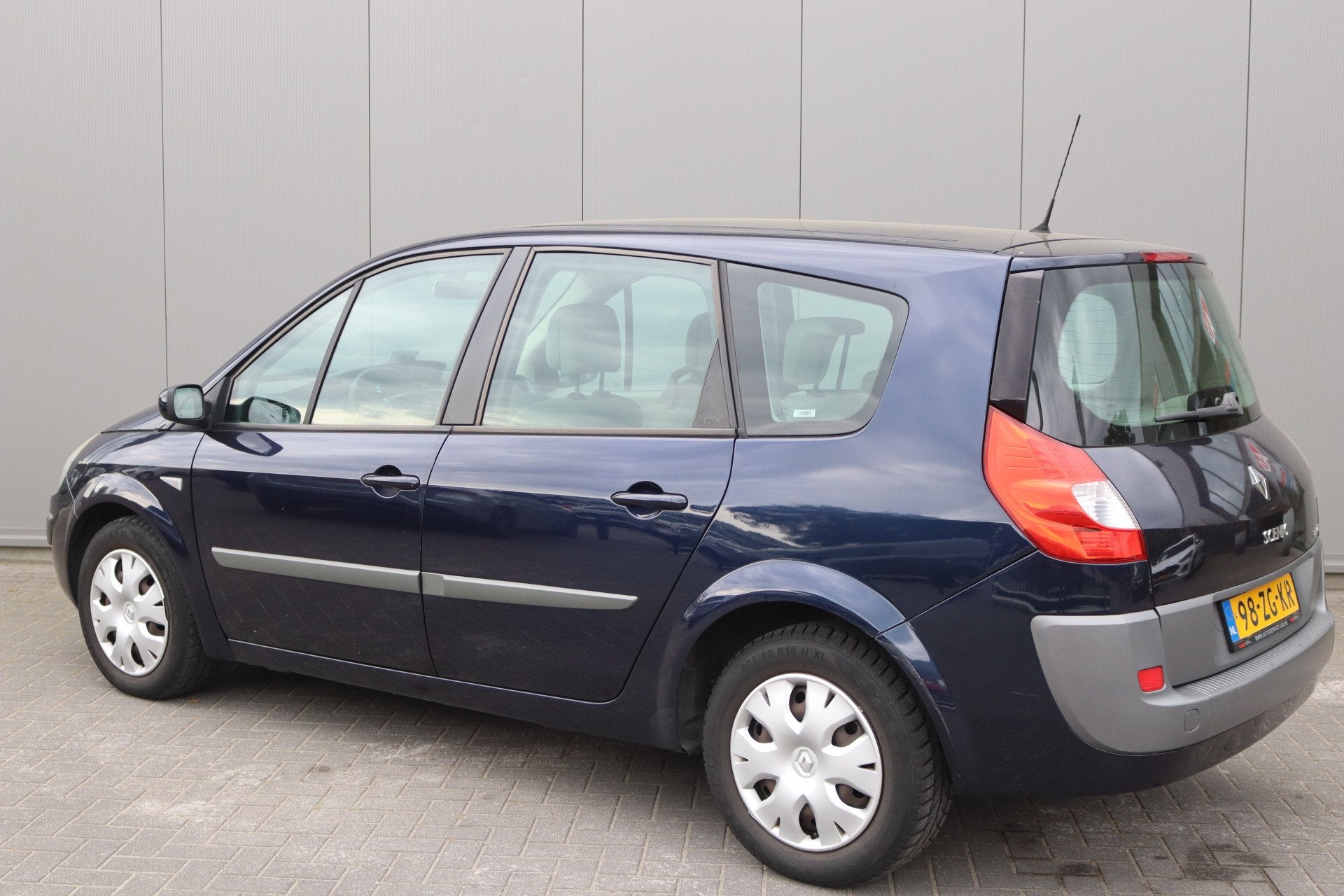 Renault Grand Scénic 2.0-16V Business Line Cruise-control/A, Auto's, Voorwielaandrijving, 1998 cc, Gebruikt, 4 cilinders