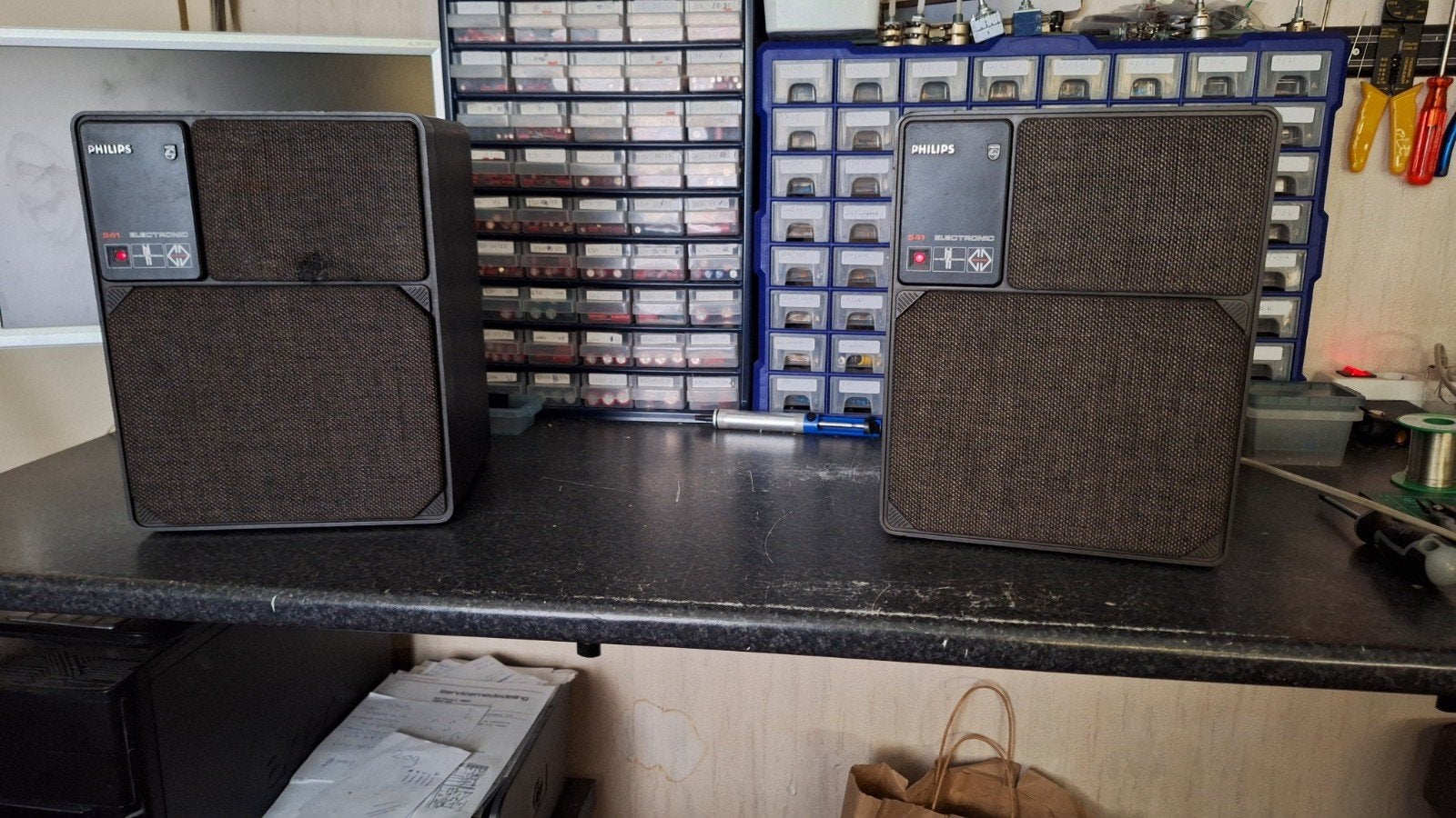 Philips MFB boxen en 22RH541/89R/44, Audio, Tv en Foto, Ophalen of Verzenden, Minder dan 60 watt, Stereo speakers, Philips