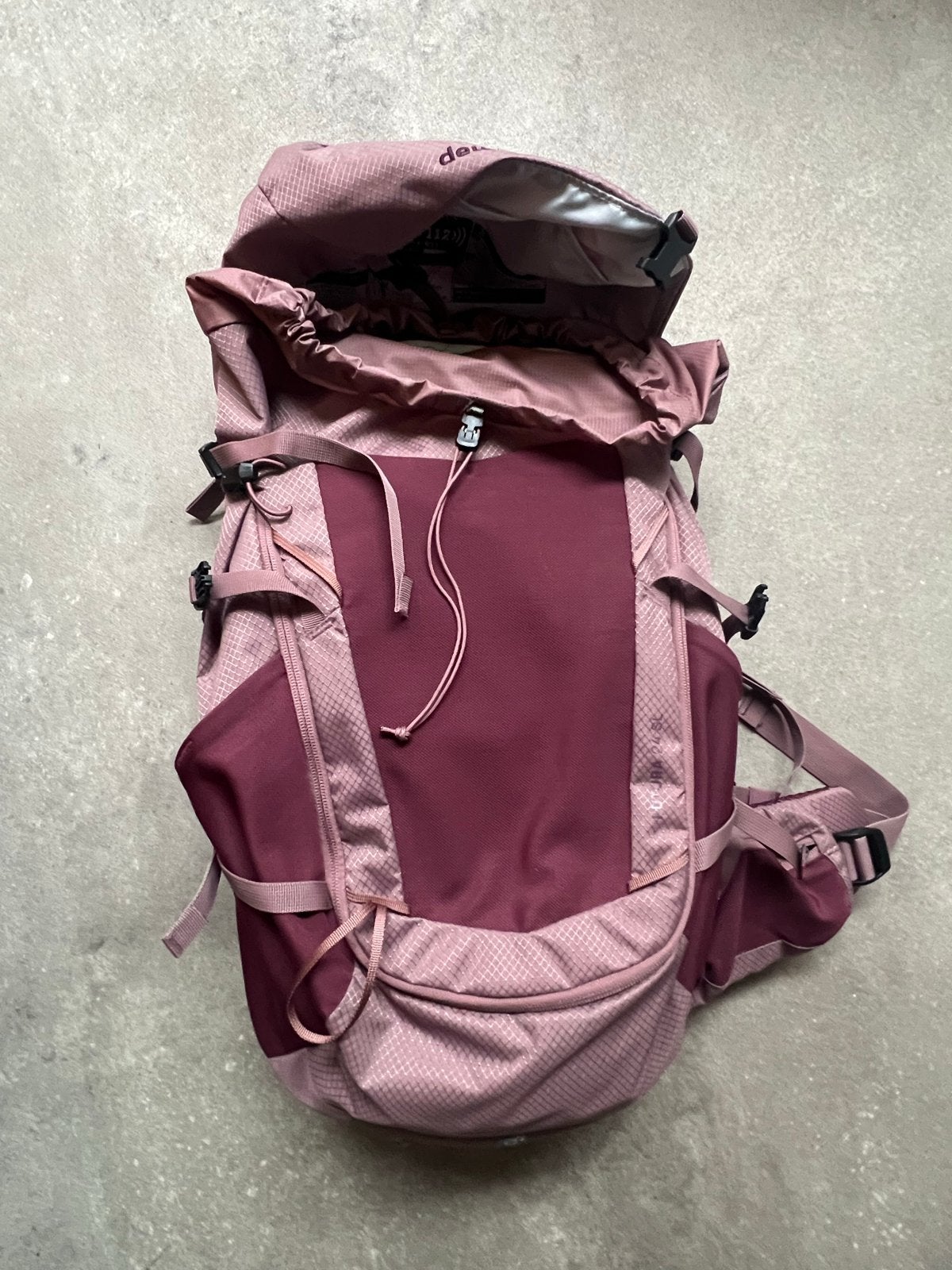 Deuter Futura 24 SL Dames Trekking Rugzak -  nieuw!, 25 tot 40 cm, Ophalen of Verzenden, Zo goed als nieuw, Trekking