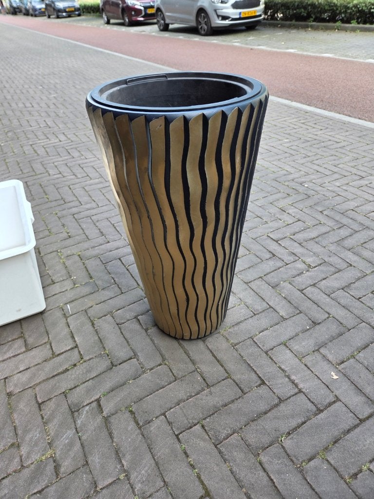 hoge kunststof bloempot met kleinere ondiepe binnen pot een, Tuin en Terras, Ophalen, Kunststof, 40 cm of meer, Rond