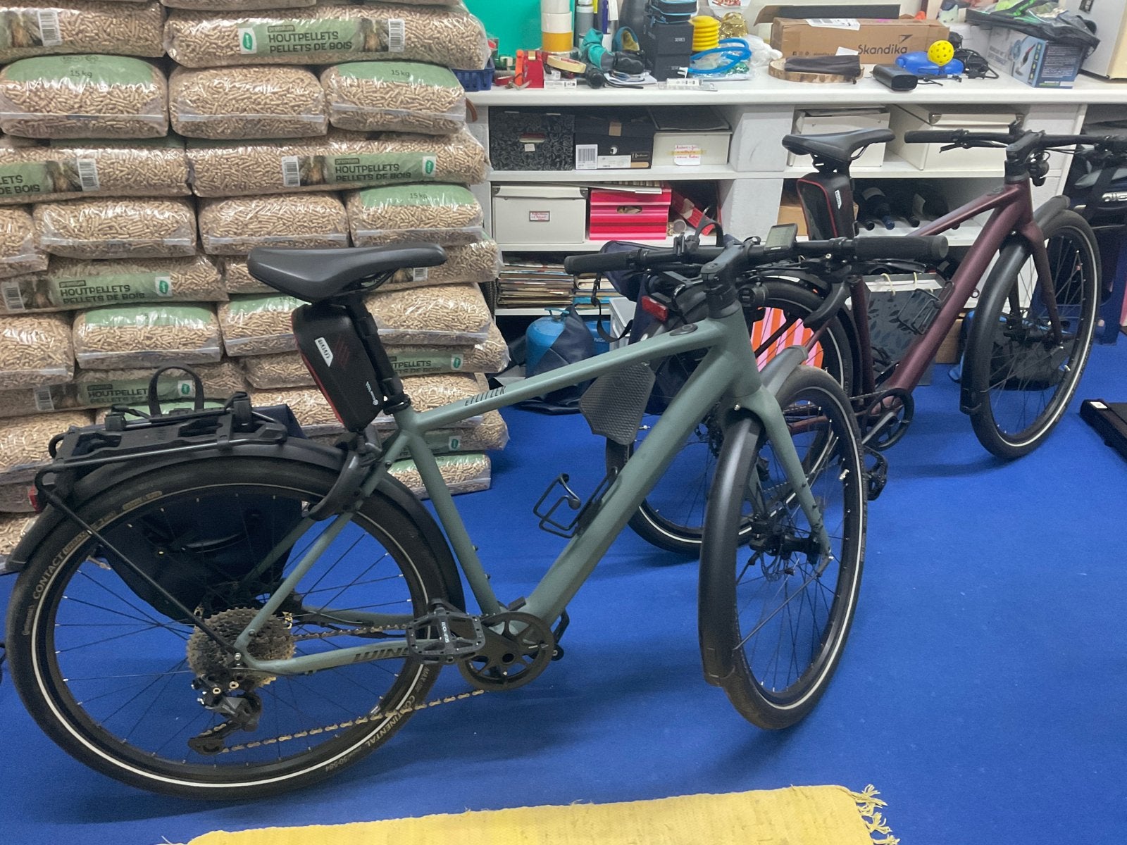 2 WINORA E FLITZER e bikes. Ook per fiets te koop, Fietsen en Brommers, Zo goed als nieuw, 50 km per accu of meer, 55 tot 59 cm