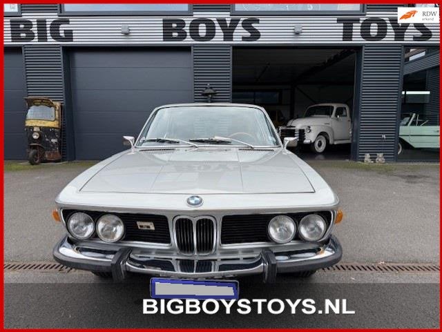 BMW 3.0 CSi coupé, Achterwielaandrijving, Trekhaak, 4 stoelen, Leder