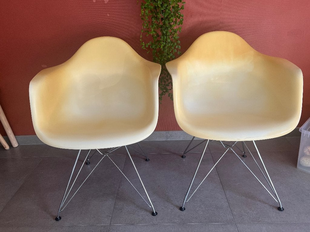 vitra Eames armchair 4 stuks, Ophalen, Wit, Vintage, Vier