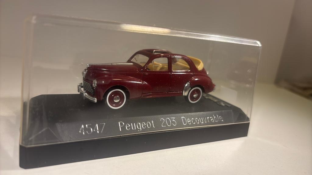 Peugeot 203 decouvrable solido 1.43, Auto, Solido, Ophalen of Verzenden, A