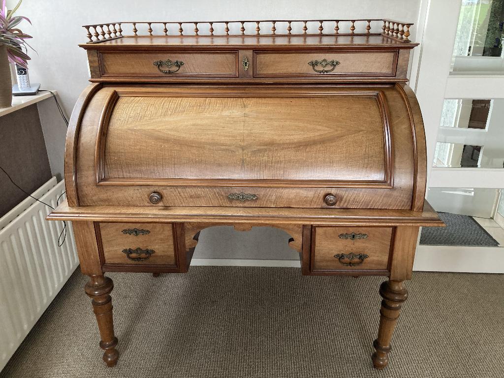 Antiek rolluik bureau, Antiek en Kunst, Antiek | Meubels | Kasten, Ophalen