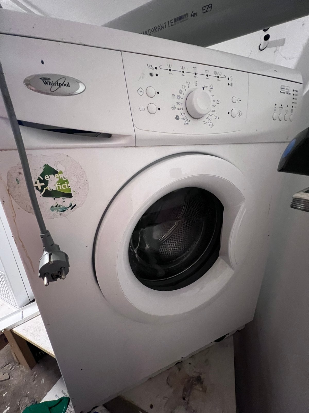 GRATIS whirlpool wasmachine zsm ophalen!, Ophalen, 1200 tot 1600 toeren, 4 tot 6 kg, Niet werkend