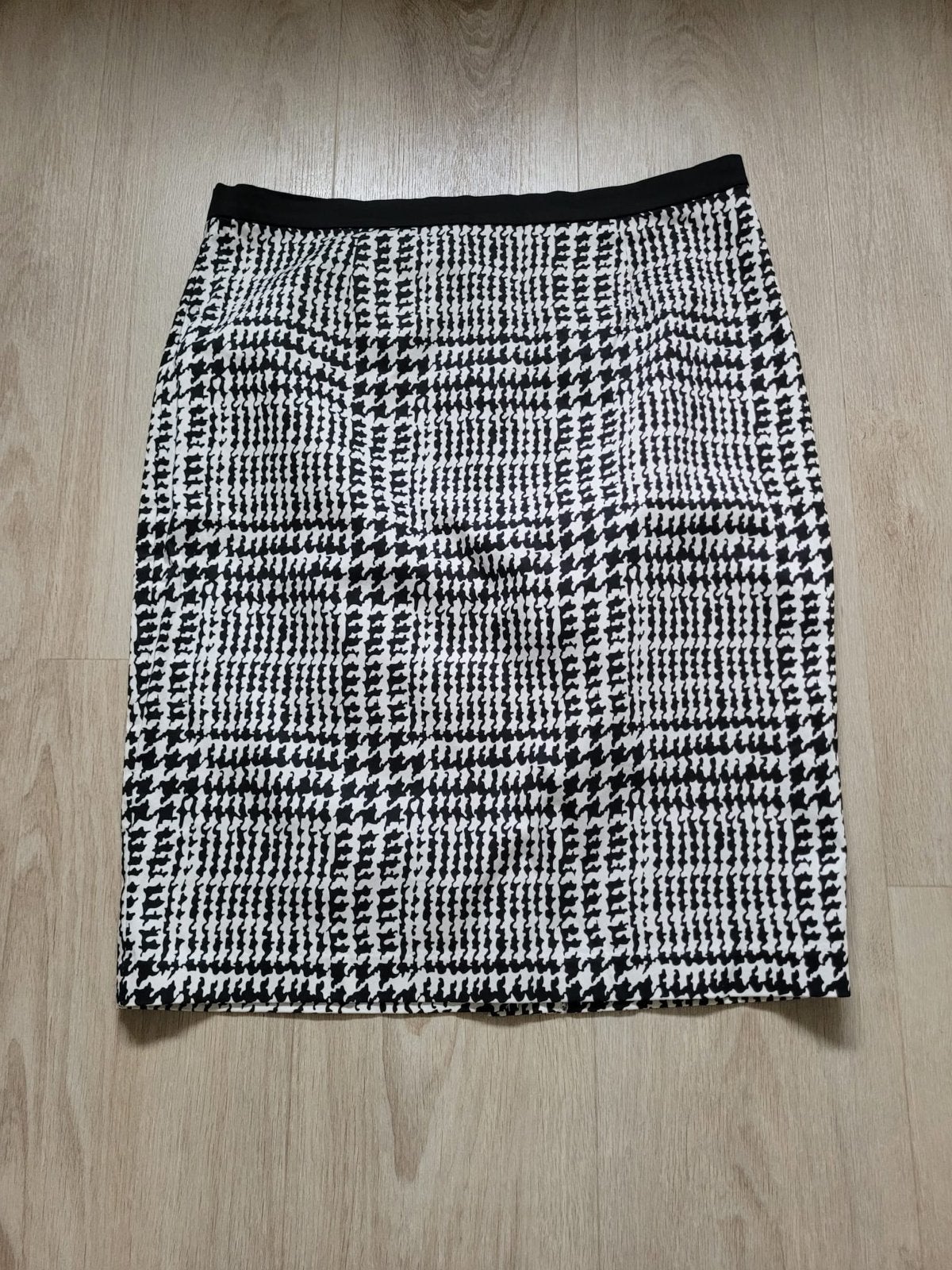 Bonprix Dames Rok Maat 42 Zwart/Crème met Split, Zwart, Maat 42/44 (L), Ophalen of Verzenden, Zo goed als nieuw