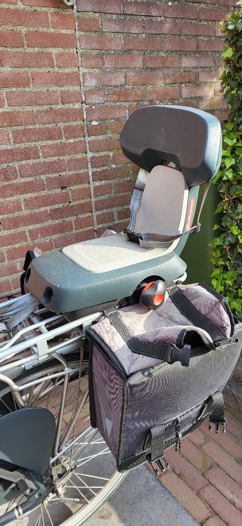 Fietsstoeltje - Polisport Guppy Junior, Fietsen en Brommers, Fietsaccessoires | Fietsstoeltjes, Ophalen, Achterzitje, 22 t/m 36 kg